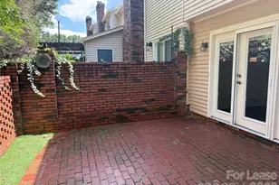 2705 N Center St, Hickory, NC 28601 - Photo 2