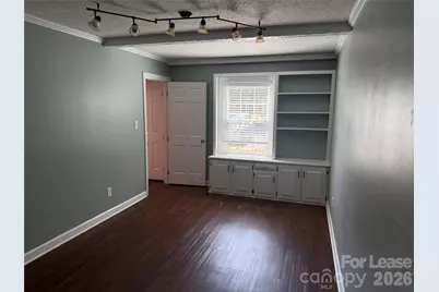2705 N Center Street #26, Hickory, NC 28601 - Photo 4