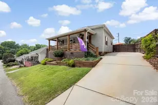 13 1st St, Cramerton, NC 28032 - Photo 6