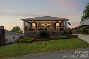13 1st St, Cramerton, NC 28032 - Photo 2