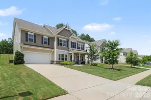 4571 Selhurst Dr, Fort Mill, SC 29707 - Photo 2