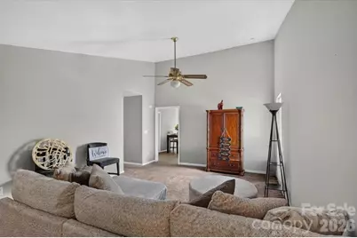 1630 Pamela Lorraine Drive, Charlotte, NC 28213 - Photo 4