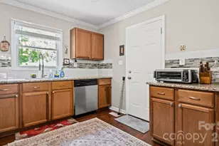 5313 Clearwater Lake Rd, Mount Holly, NC 28120 - Photo 18