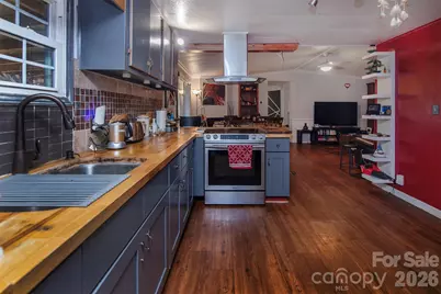 5727 Thompson Road, Charlotte, NC 28216 - Photo 8