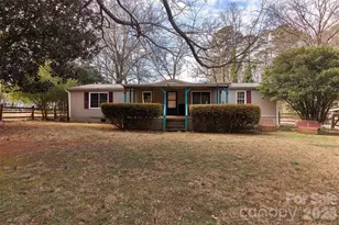 5727 Thompson Rd, Charlotte, NC 28216 - Photo 1