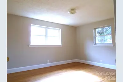 223 Dakota Street, Charlotte, NC 28216 - Photo 6