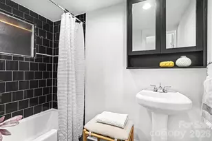 2816 Yadkin Ave, Charlotte, NC 28205 - Photo 18