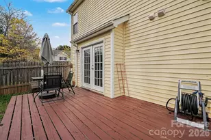 5504 Waverly Lynn Ln, Charlotte, NC 28269 - Photo 26