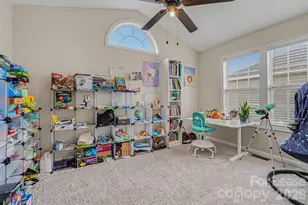 5504 Waverly Lynn Ln, Charlotte, NC 28269 - Photo 24