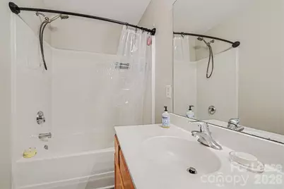 5504 Waverly Lynn Lane, Charlotte, NC 28269 - Photo 20
