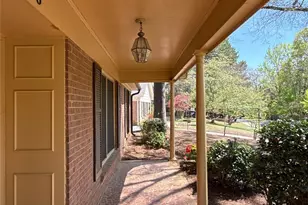 906 McLaughlin Dr, Charlotte, NC 28212 - Photo 4