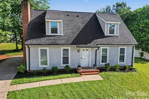 6739 Old Meadow Rd, Charlotte, NC 28227 - Photo 4