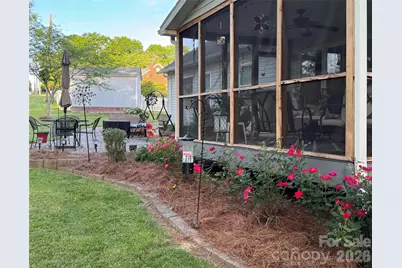 563 Marigold Drive, Kannapolis, NC 28083 - Photo 2