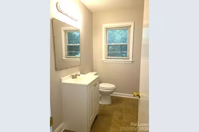 956 S Hoskins Road, Charlotte, NC 28208 - Photo 8