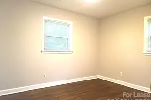 956 S Hoskins Rd, Charlotte, NC 28208 - Photo 10