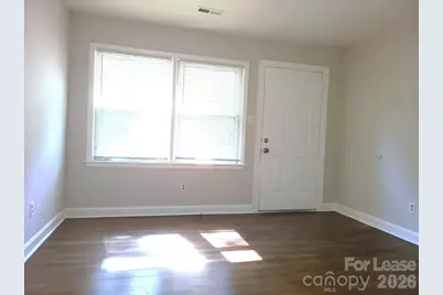 956 S Hoskins Road, Charlotte, NC 28208 - Photo 6