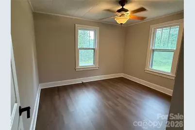 4954 Crawley Dale Street, Morganton, NC 28655 - Photo 4