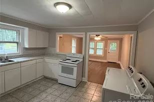 4954 Crawley Dale St, Morganton, NC 28655 - Photo 6