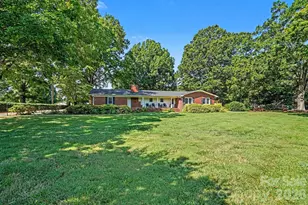 12620 Idlewild Rd, Matthews, NC 28105 - Photo 2