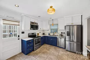 1830 Northbrook Dr, Charlotte, NC 28216 - Photo 4