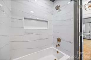 4910 Valley Stream Rd, Charlotte, NC 28209 - Photo 18