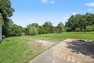 159 E Lacy St, Chester, SC 29706 - Photo 34