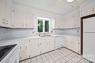 1802 Dogwood Court, Fort Mill, SC 29715 - Photo 12