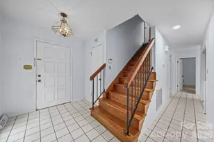 1802 Dogwood Ct, Fort Mill, SC 29715 - Photo 2