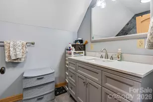 189 Edgewater Pt NW, Valdese, NC 28690 - Photo 34