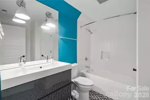 73 Downing St, Asheville, NC 28806 - Photo 16
