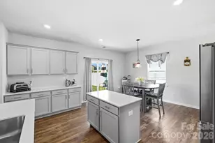 170 Giant Oak Ave, Statesville, NC 28677 - Photo 8