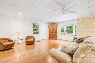 38 Westridge Dr, Asheville, NC 28803 - Photo 10