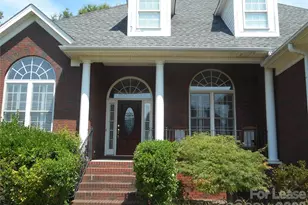 3088 Ancestry Cir, Matthews, NC 28104 - Photo 2