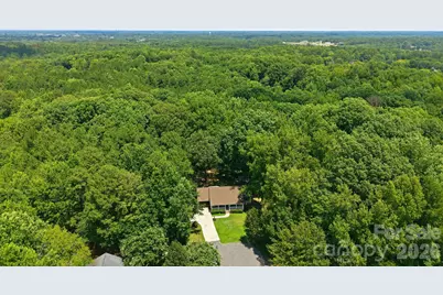 1801 Bridgewood Drive, Lancaster, SC 29720 - Photo 38