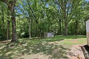 1801 Bridgewood Dr, Lancaster, SC 29720 - Photo 36