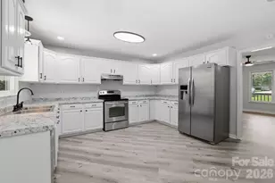 1801 Bridgewood Dr, Lancaster, SC 29720 - Photo 14