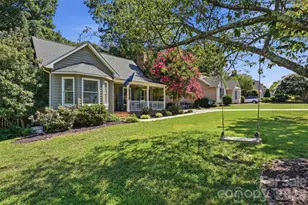 2134 Belle Chase Dr, Rock Hill, SC 29732 - Photo 4