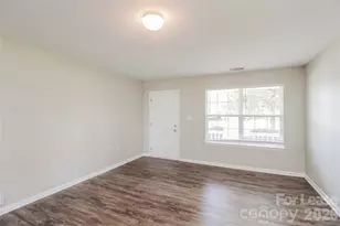 905 River Trail Rd, Lowell, NC 28098 - Photo 12