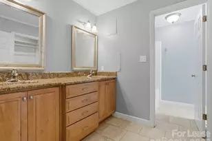 9437 Fairmead Dr, Charlotte, NC 28269 - Photo 14