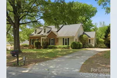 9437 Fairmead Drive, Charlotte, NC 28269 - Photo 2