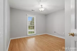 9437 Fairmead Dr, Charlotte, NC 28269 - Photo 40