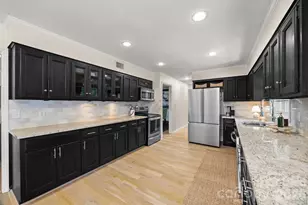 2 Pine Point Rd, Lake Wylie, SC 29710 - Photo 12