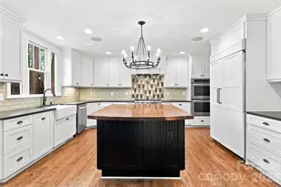 4467 Woodlark Ln, Charlotte, NC 28211 - Photo 14