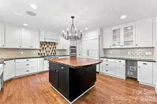 4467 Woodlark Ln, Charlotte, NC 28211 - Photo 18