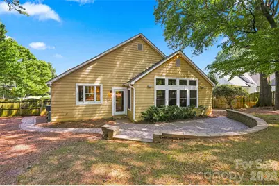 4467 Woodlark Lane, Charlotte, NC 28211 - Photo 36