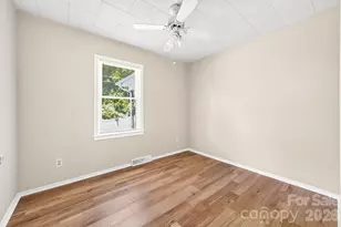 4723 Northaven Dr, Charlotte, NC 28206 - Photo 20