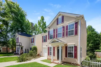 10409 Hugue Way, Charlotte, NC 28214 - Photo 2