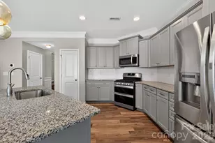 14943 Savannah Hall Dr, Charlotte, NC 28273 - Photo 6