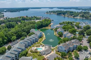 18840 Nautical Dr, Cornelius, NC 28031 - Photo 2