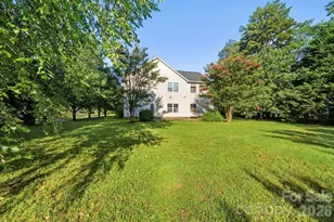 7424 Hannah Alexander Ln, Charlotte, NC 28227 - Photo 36